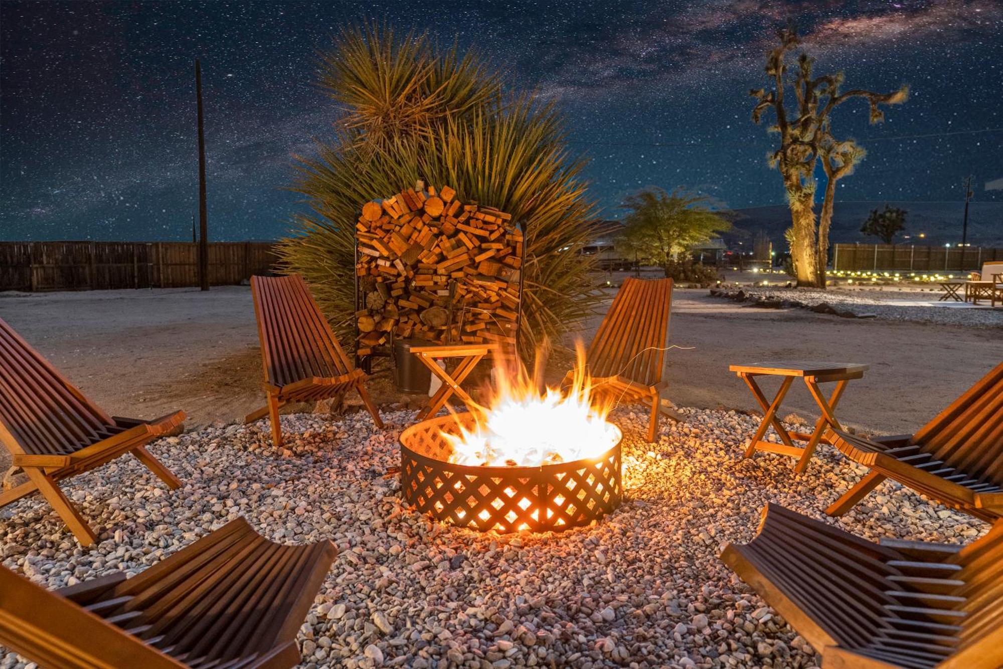 Private Jt Cabin - Ev L2 Station, Hammocks, Fire Pit, Bbq, Bocce Ball, Cornhole Yucca Valley Exterior foto